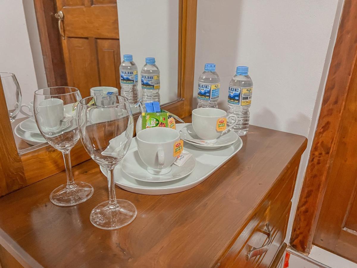 Royal Guest Hotel Inn Νουβάρα Ελίγια Εξωτερικό φωτογραφία